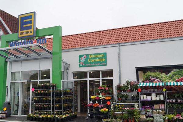 Blumen Cornielje im Edeka Windmann in Paderborn-Elsen